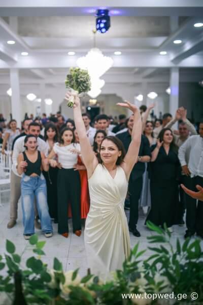 დღის ფოტო #16 ვახო და ანა